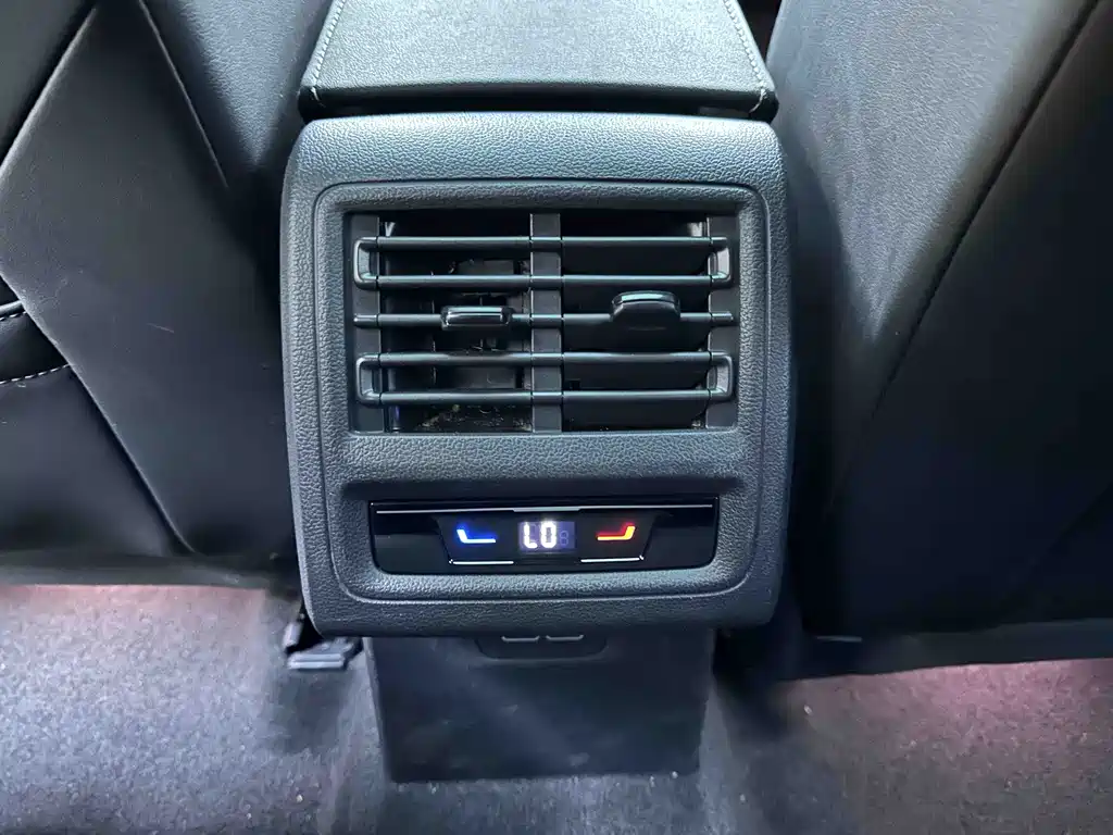 Volkswagen Volkswagen Golf 2023 280TSI DSG R-Line 2023 - thumbnail 20