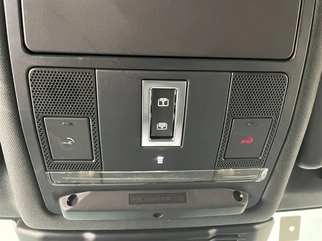 Land Rover Discovery Sport 2022 249PS R-Dynamic S Performance 5-seat 2022 - thumbnail 22