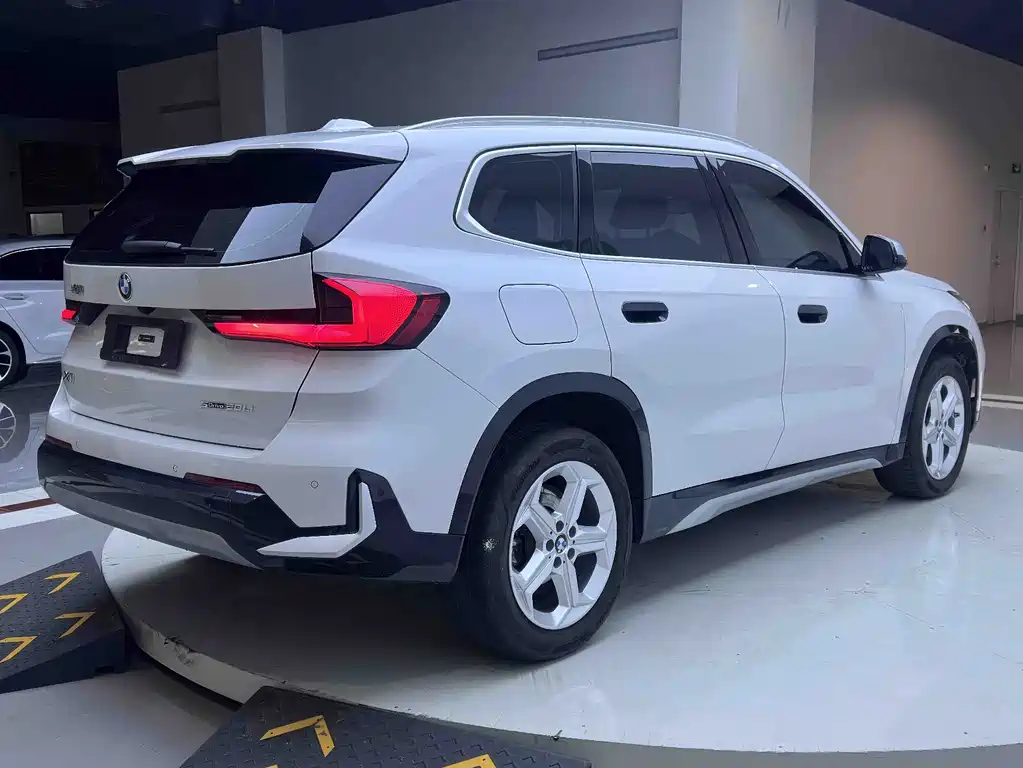 BMW BMW X1 2023 sDrive20Li X Design Package 2024 - thumbnail 8