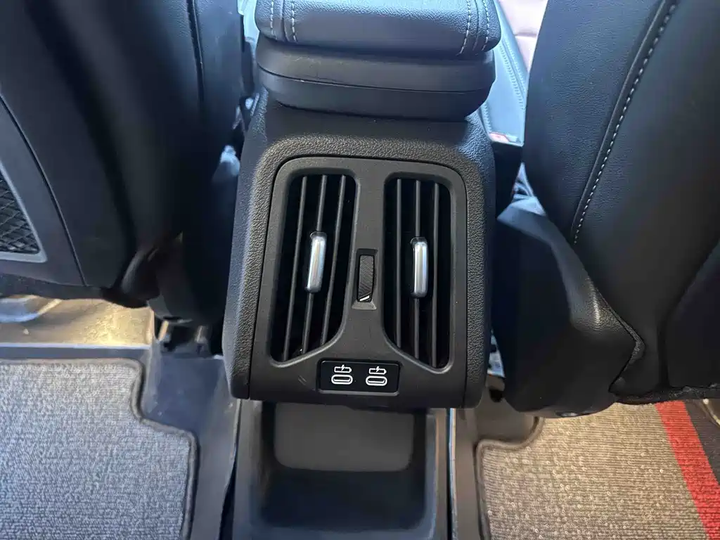 BMW BMW X1 2023 sDrive20Li X Design Package 2024 - thumbnail 13