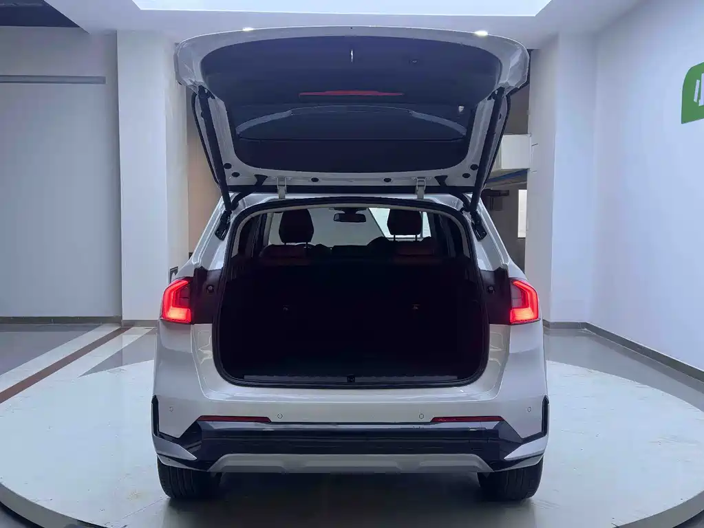 BMW BMW X1 2023 sDrive20Li X Design Package 2024 - thumbnail 19