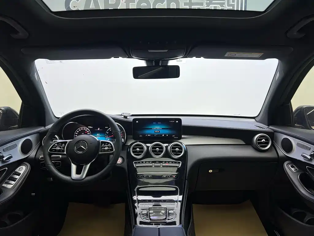 Mercedes-Benz Mercedes-Benz GLC 2021 GLC 260 L 4MATIC Dynamic Model 2021 - thumbnail 13