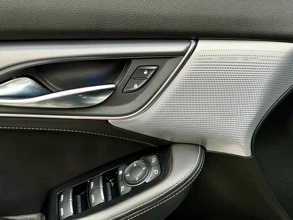 Cadillac Cadillac CT5 2021 28T Luxury 2021 - thumbnail 19