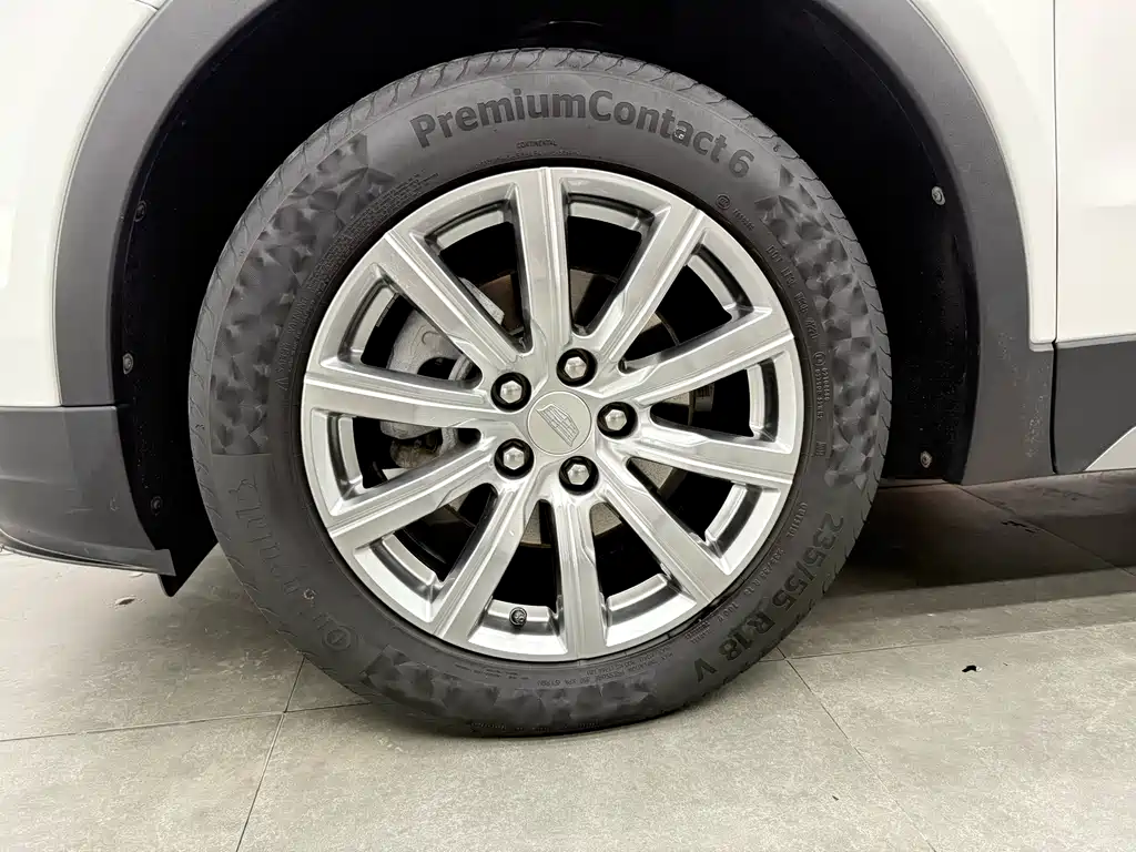 Cadillac Cadillac XT4 2020 28T FWD Premium Luxury 2021 - thumbnail 6
