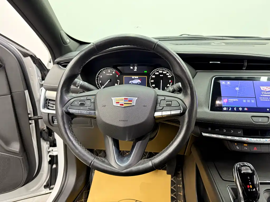 Cadillac Cadillac XT4 2020 28T FWD Premium Luxury 2021 - thumbnail 14