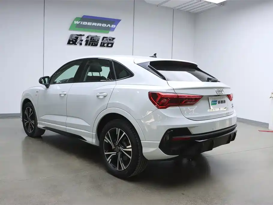 Audi Audi Q3 Sportback 2022 40 TFSI Fashion Edition 2022 - thumbnail 6