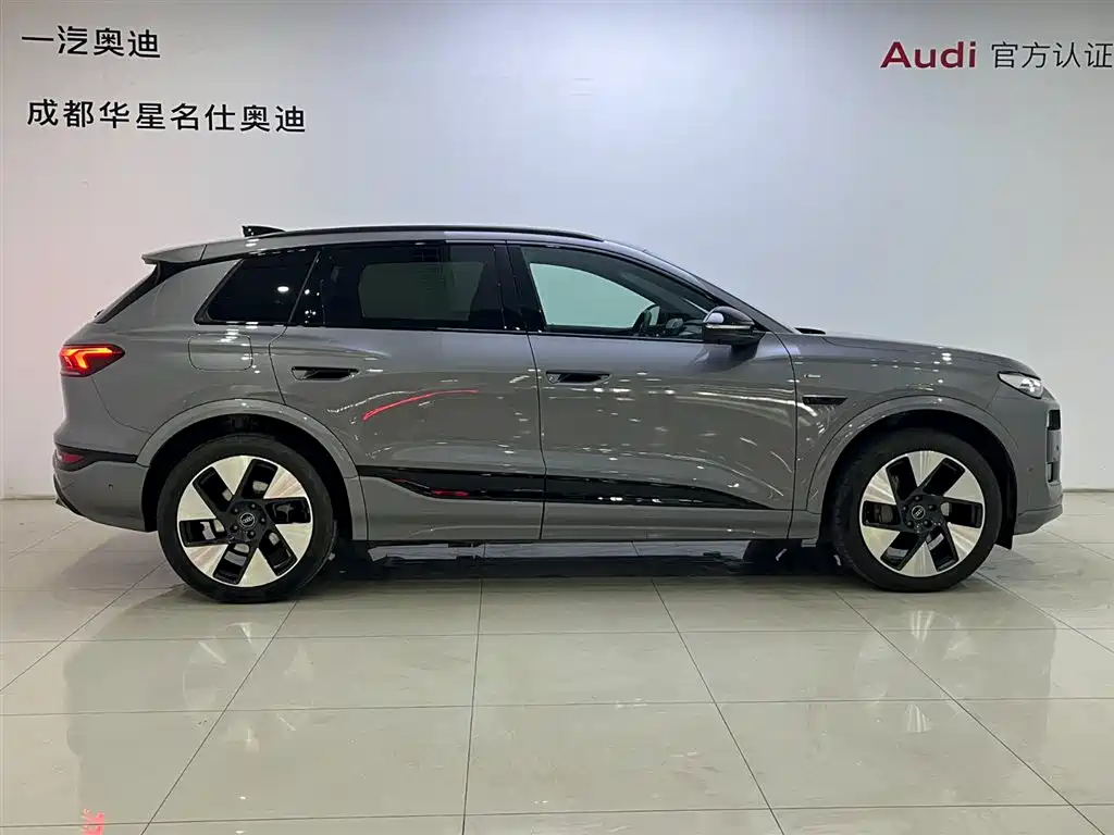 Audi Audi Q6L e-tron 2026 Launch Edition 2025 - thumbnail 3