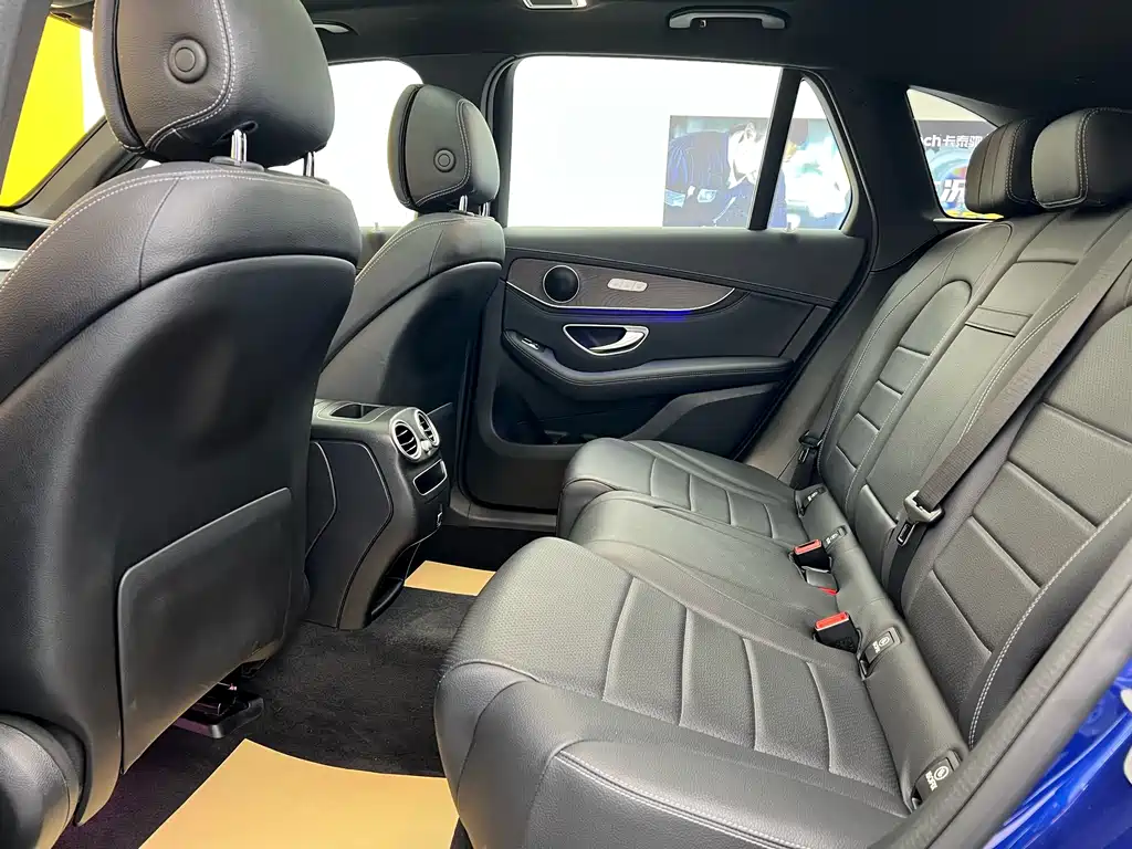 Mercedes-Benz Mercedes-Benz GLC 2020 Facelift GLC 260 L 4MATIC Luxury Model 2020 - thumbnail 8