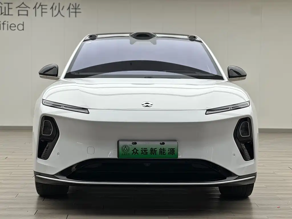 NIO NIO ET9 2025 Model 102kWh 2025 - thumbnail 3