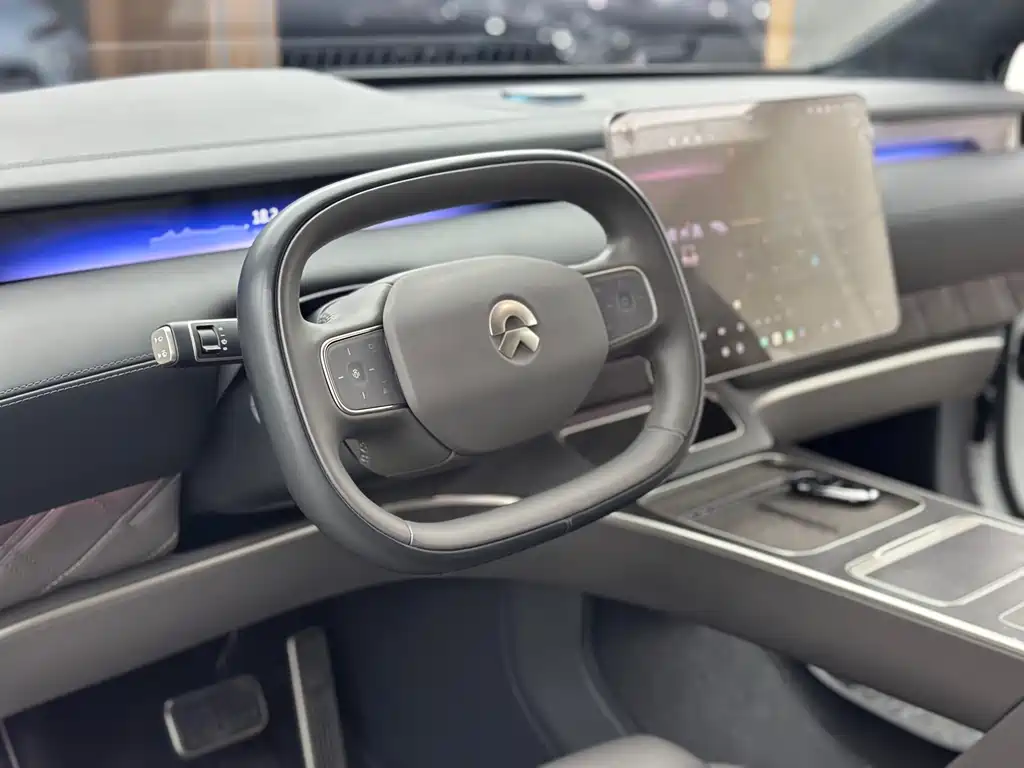 NIO NIO ET9 2025 Model 102kWh 2025 - thumbnail 9