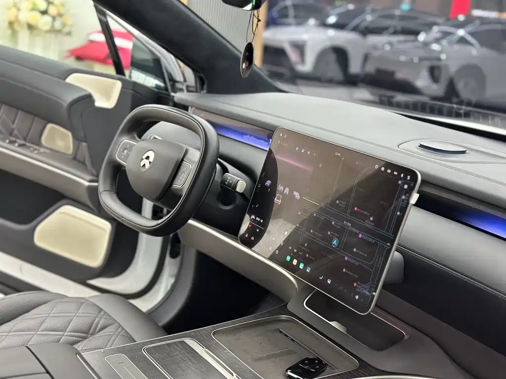 NIO NIO ET9 2025 Model 102kWh 2025 - thumbnail 11