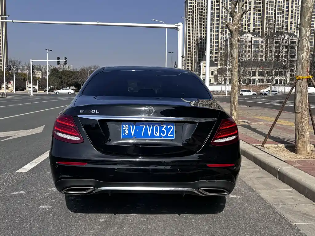Mercedes-Benz Mercedes-Benz E-Class 2020 E 260 L Sport 2020 - thumbnail 12