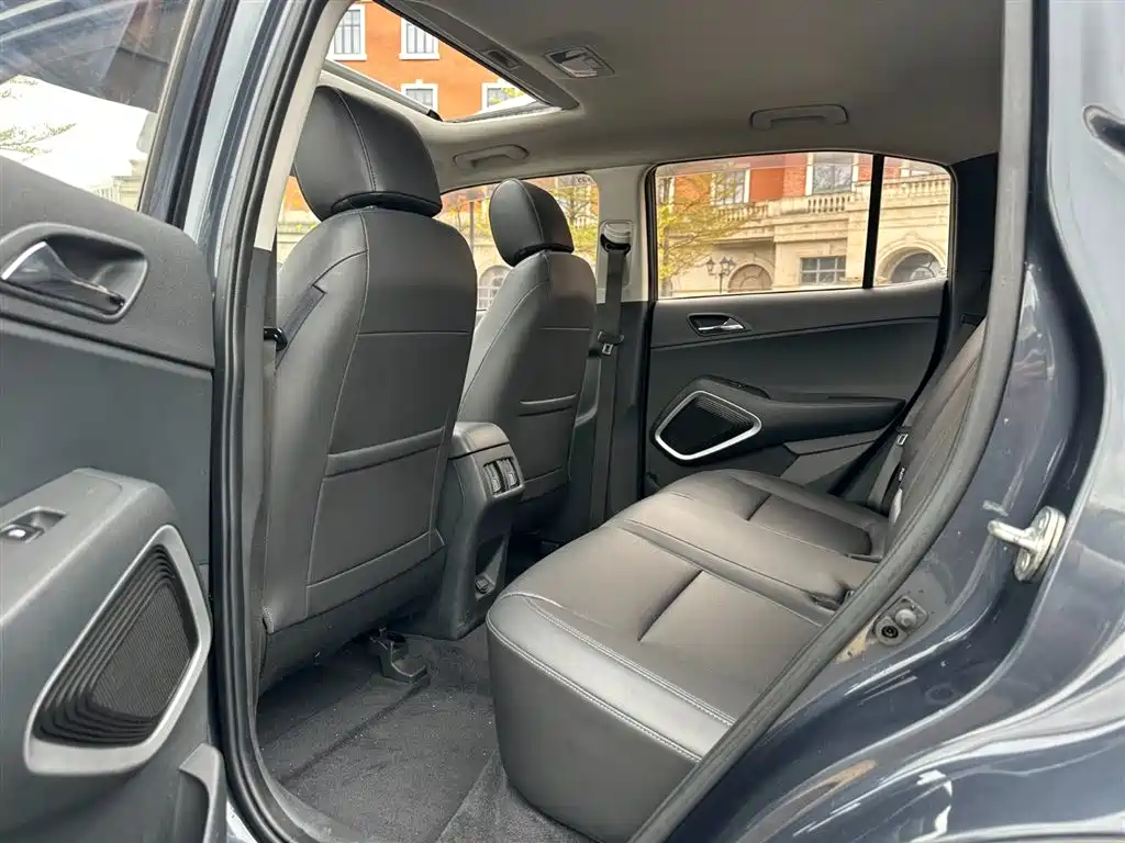 Hyundai Hyundai ix35 2018 2.0L Automatic 2WD Smart Joy Plus Edition 2018 - thumbnail 10