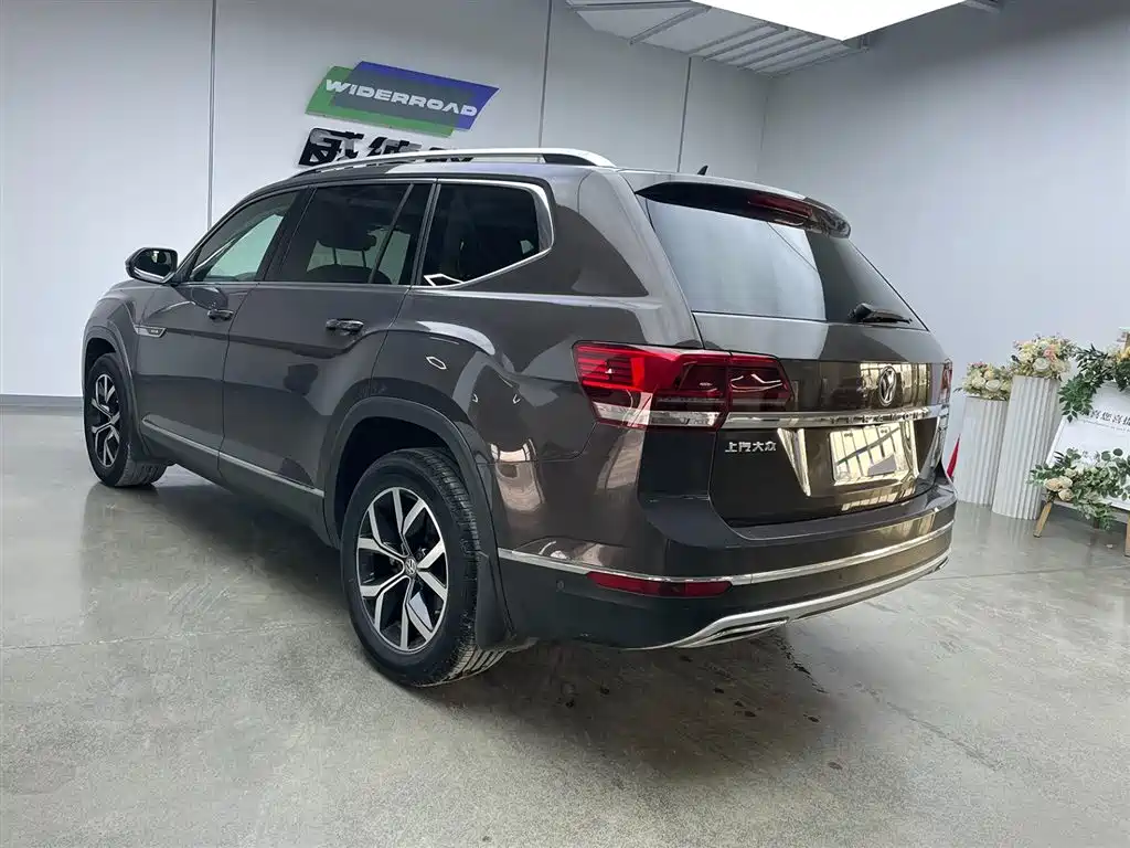 Volkswagen Teramont 2020 380TSI 4Motion Luxury Edition 2020 - thumbnail 8