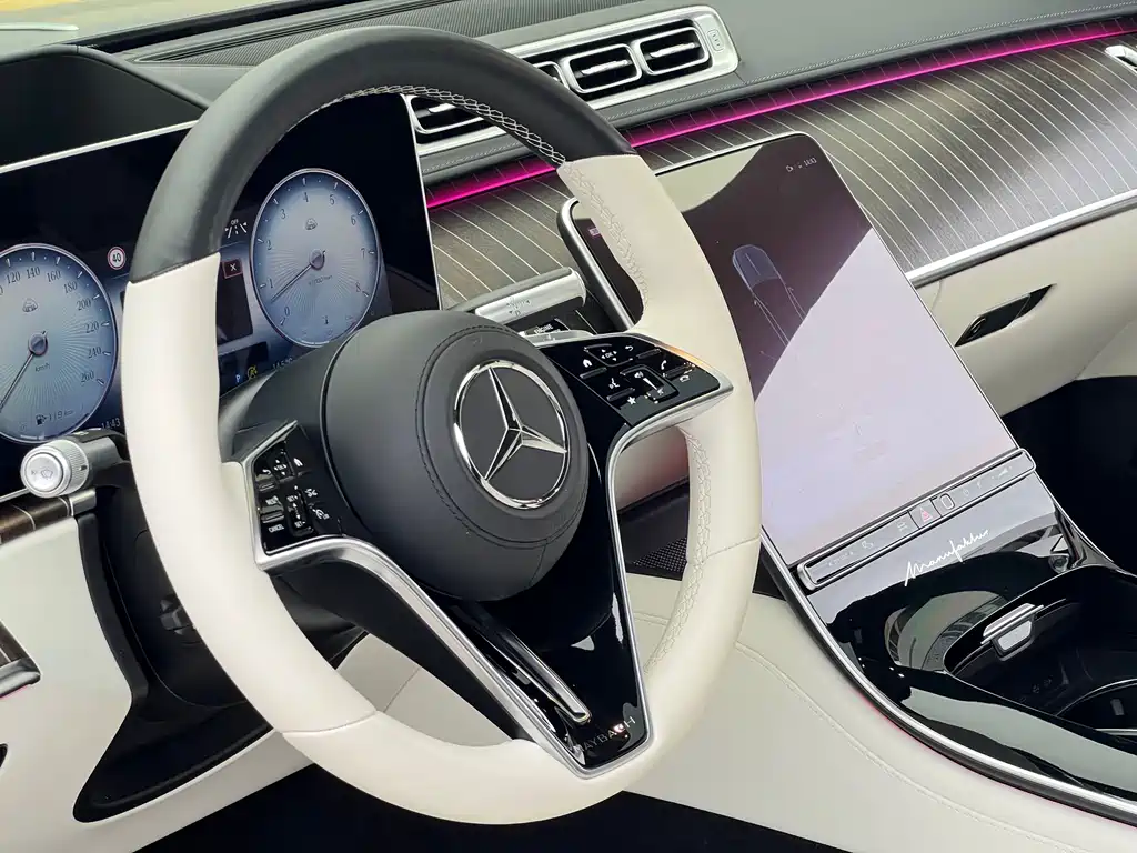 Mercedes-Benz Maybach S-Class 2022 S 680 4MATIC Haute Couture First Edition 2023 - thumbnail 15
