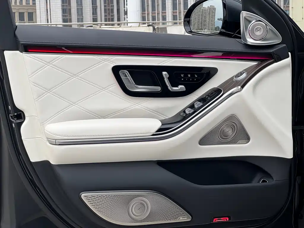 Mercedes-Benz Maybach S-Class 2022 S 680 4MATIC Haute Couture First Edition 2023 - thumbnail 18