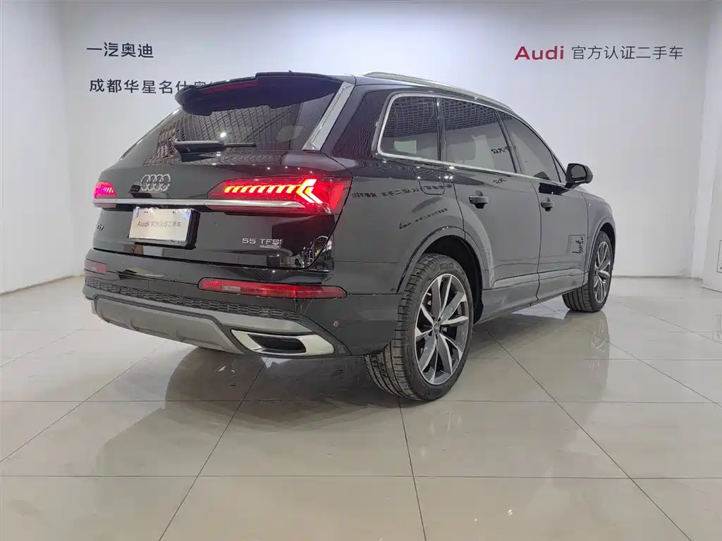 Audi Audi Q7 2022 55 TFSI quattro S line Sport 2022 - thumbnail 4