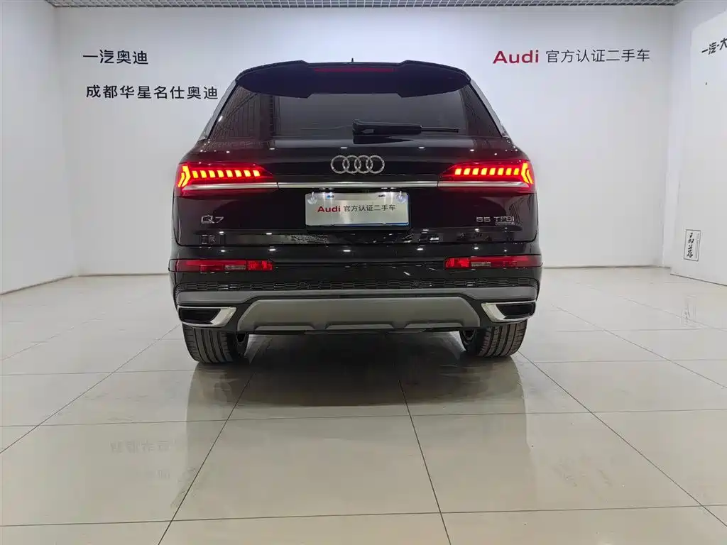 Audi Audi Q7 2022 55 TFSI quattro S line Sport 2022 - thumbnail 5
