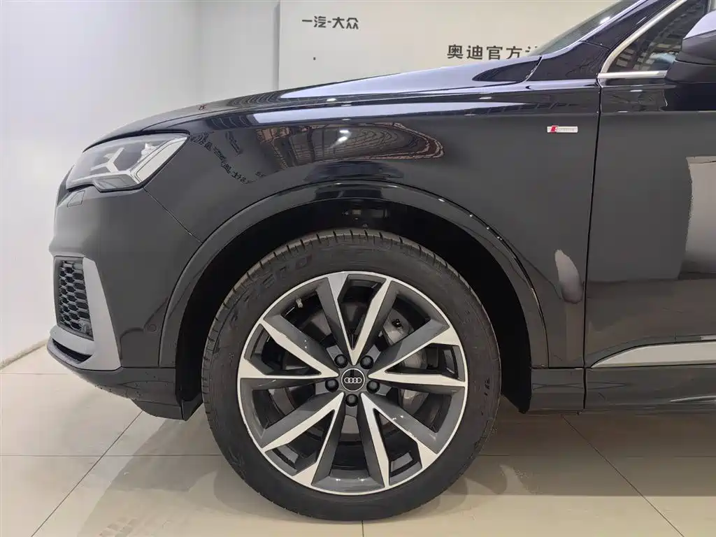Audi Audi Q7 2022 55 TFSI quattro S line Sport 2022 - thumbnail 6
