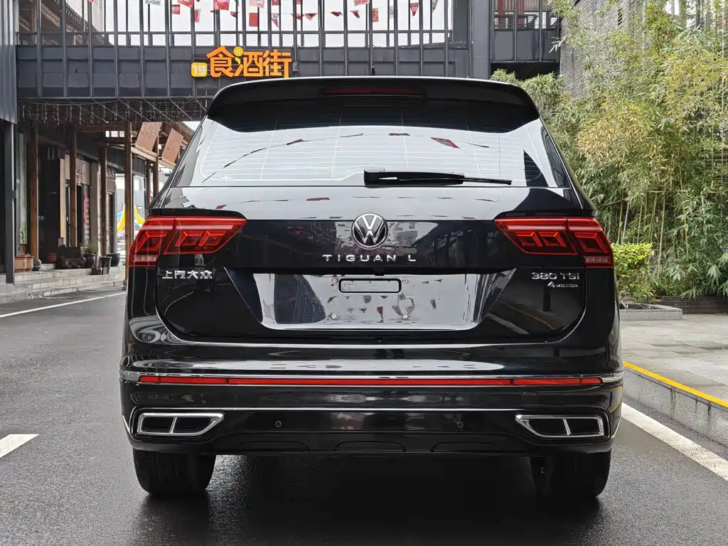 Volkswagen Volkswagen Tiguan L 2023 380TSI Automatic AWD R-Line Flagship 7-seater 2023 - thumbnail 8