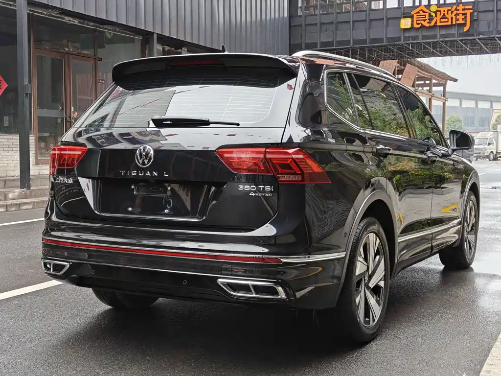 Volkswagen Volkswagen Tiguan L 2023 380TSI Automatic AWD R-Line Flagship 7-seater 2023 - thumbnail 9