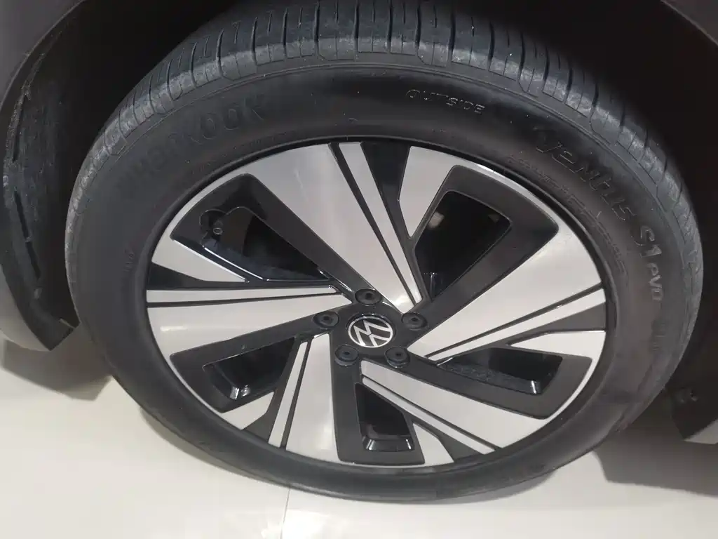 Volkswagen Volkswagen Tiguan L 2023 380TSI Automatic AWD R-Line Flagship 7-seater 2023 - thumbnail 19