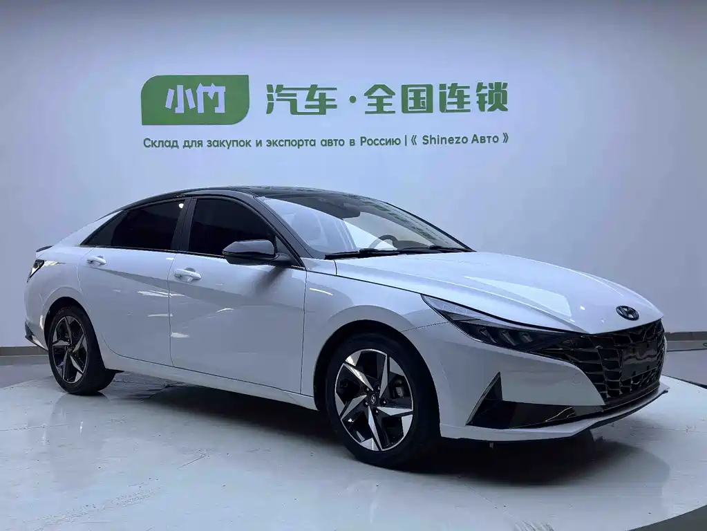 Hyundai Hyundai Elantra 2021 1.5L CVT LUX Premium Edition 2021 - thumbnail 2