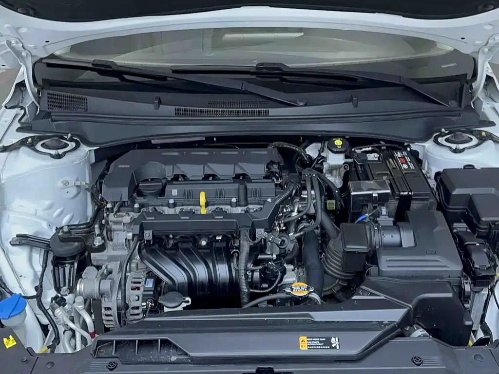 Hyundai Hyundai Elantra 2021 1.5L CVT LUX Premium Edition 2021 - thumbnail 18