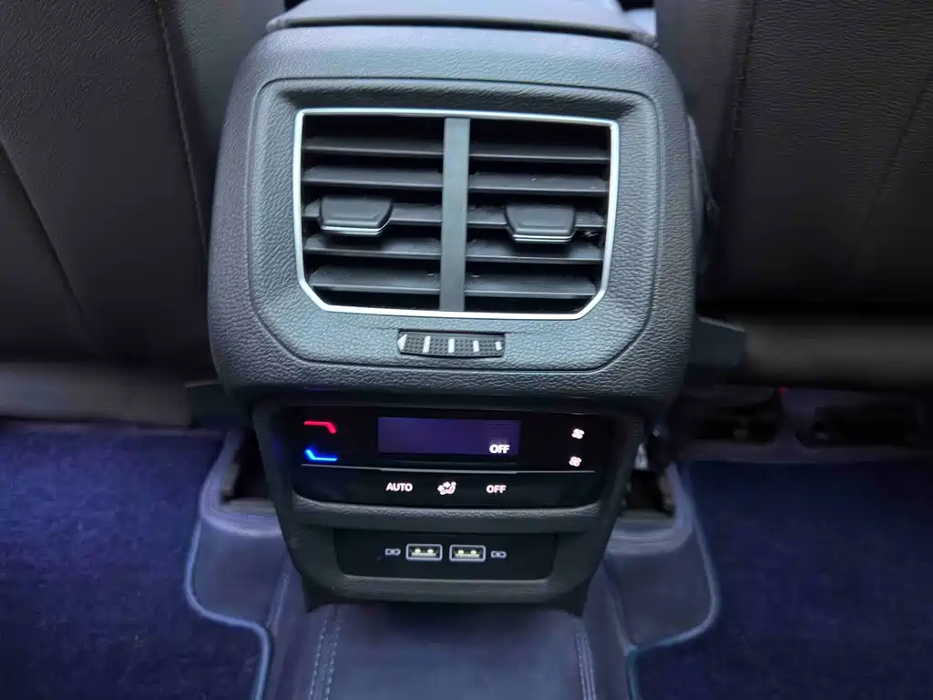 Volkswagen Tayron 2022 280TSI Front-Wheel Drive Luxury SmartConnect Edition 2022 - thumbnail 21