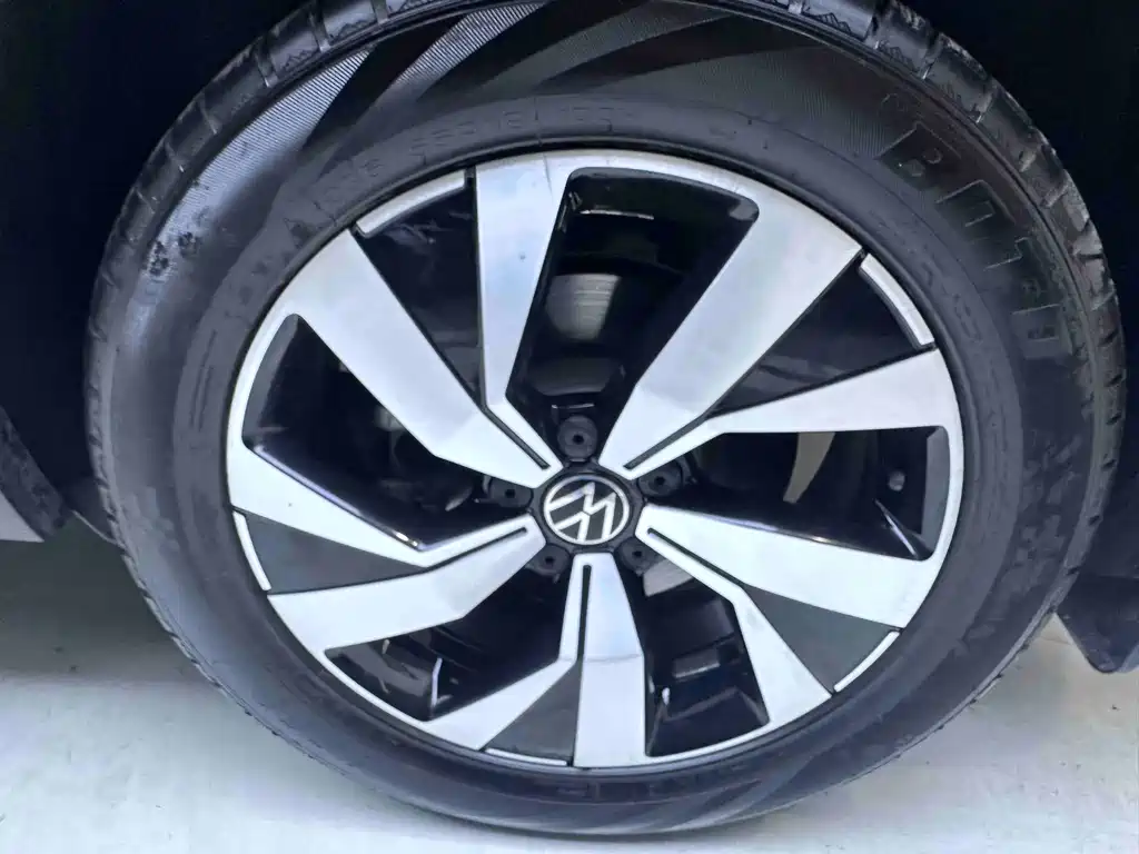 Volkswagen Tayron 2022 280TSI Front-Wheel Drive Luxury SmartConnect Edition 2022 - thumbnail 25
