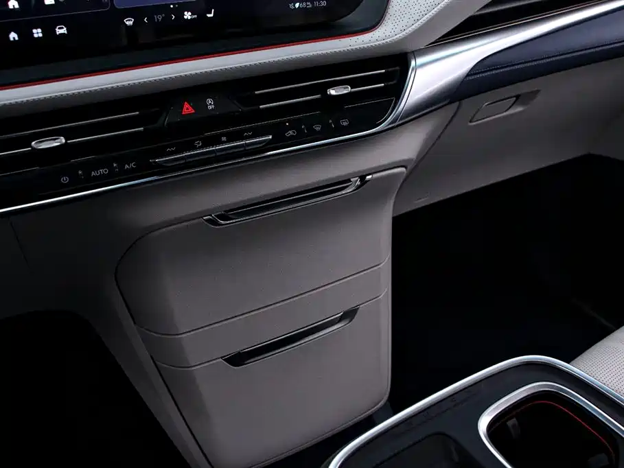 Century Century 2025 2.0T Six-seat Yunshi Edition 2025 - thumbnail 9