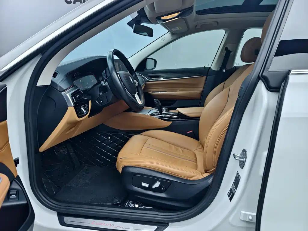 BMW BMW 6 Series GT 2021 630i Luxury Design Package 2022 - thumbnail 8