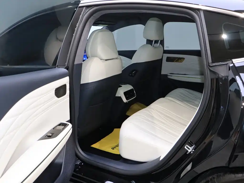 Geely Galaxy Galaxy E8 2025 Model 575km Exploration Intelligent Driving Version 2025 - thumbnail 15