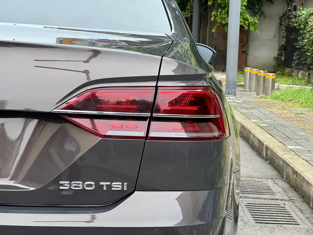 Volkswagen Volkswagen Phideon 2018 Model Facelift 380TSI Front-Wheel Drive Business Edition 2018 - thumbnail 11