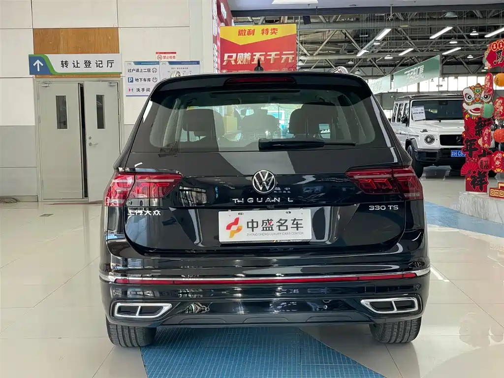 Volkswagen Tiguan L 2024 330TSI Automatic 2WD R-Line Premium Edition 2024 - thumbnail 4