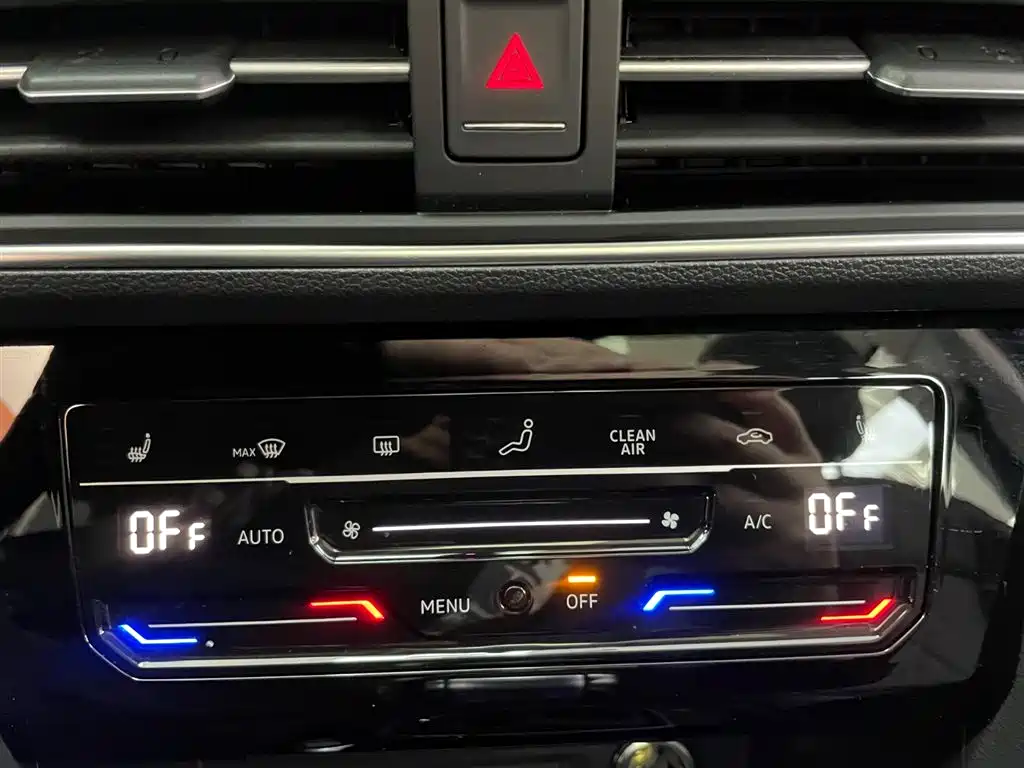 Volkswagen Tiguan L 2024 330TSI Automatic 2WD R-Line Premium Edition 2024 - thumbnail 22
