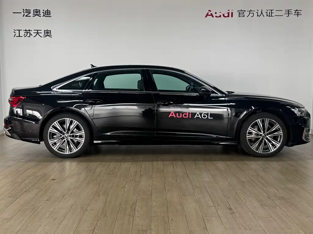 Audi Audi A6L 2025 45 TFSI quattro Premium Dynamic Model 2025 - thumbnail 3