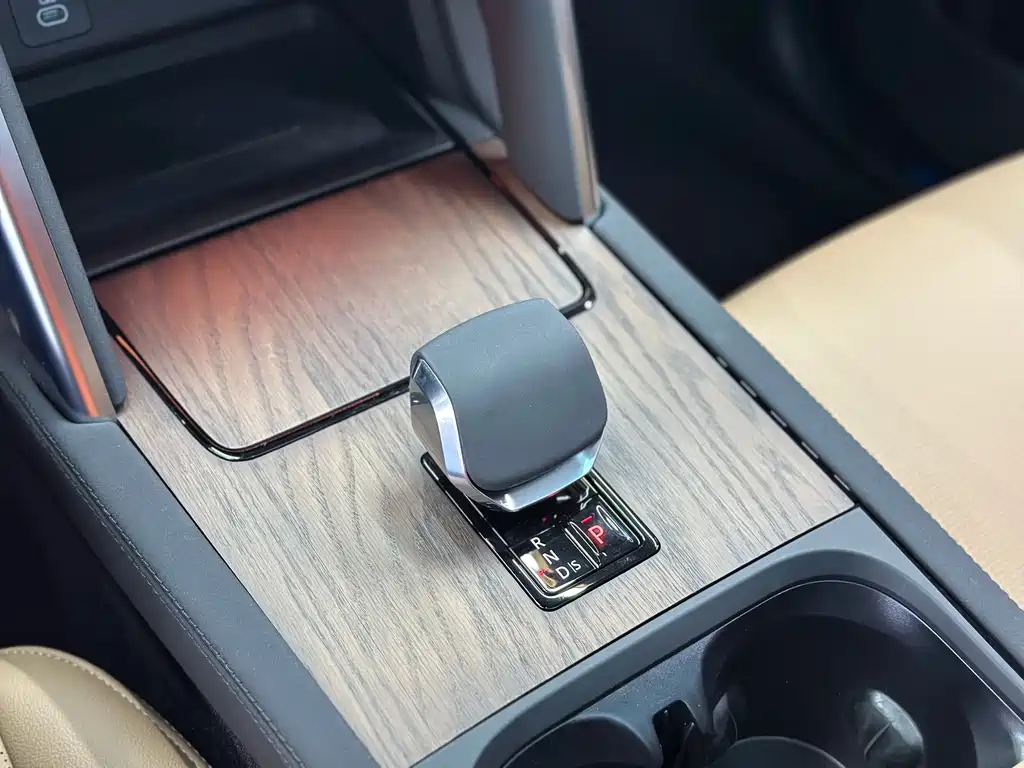 Land Rover Discovery Sport 2024 Performance Tech Edition 2024 - thumbnail 16