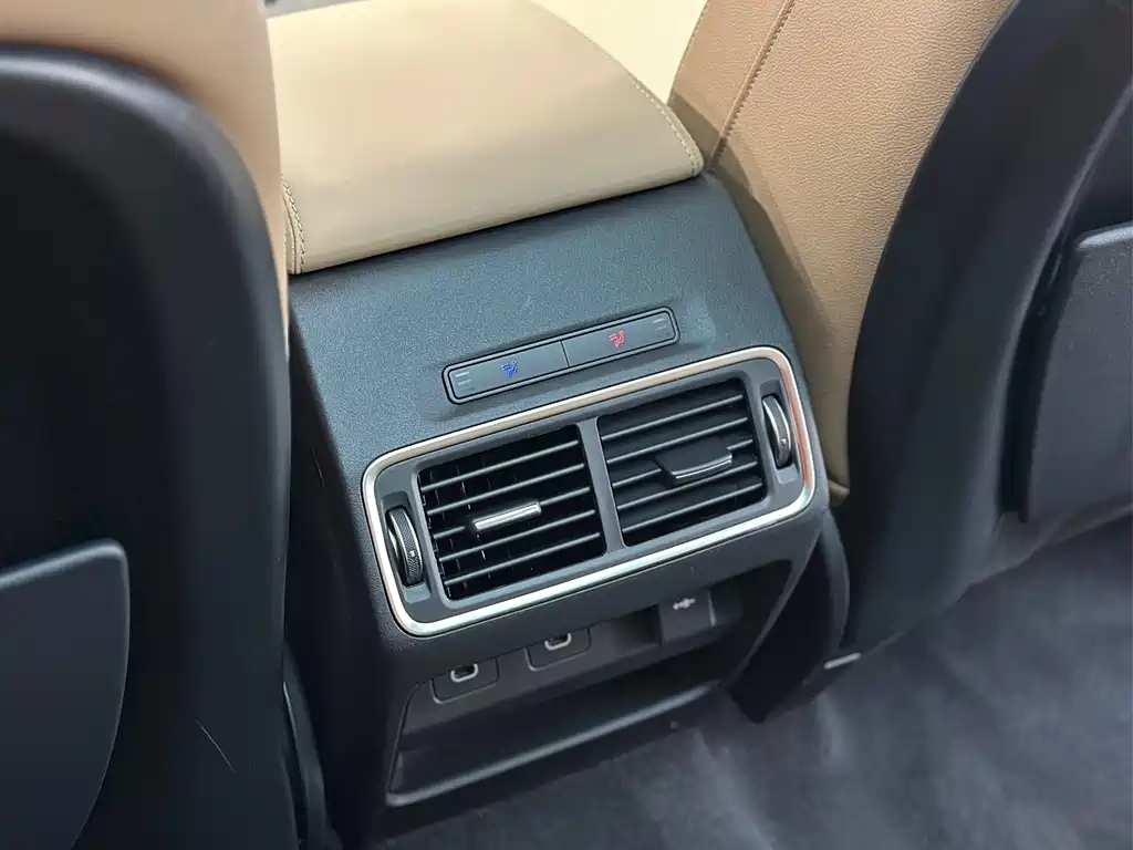 Land Rover Discovery Sport 2024 Performance Tech Edition 2024 - thumbnail 20