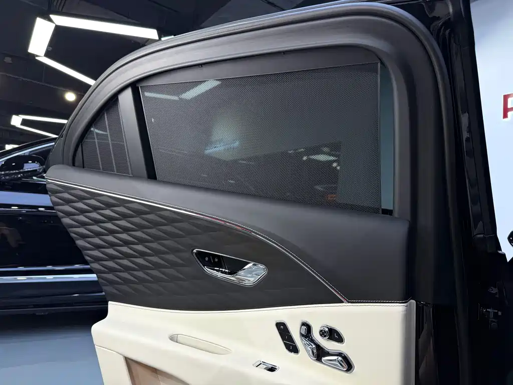 Bentley Bentley Flying Spur 2022 4.0T V8 Standard Edition 2022 - thumbnail 17