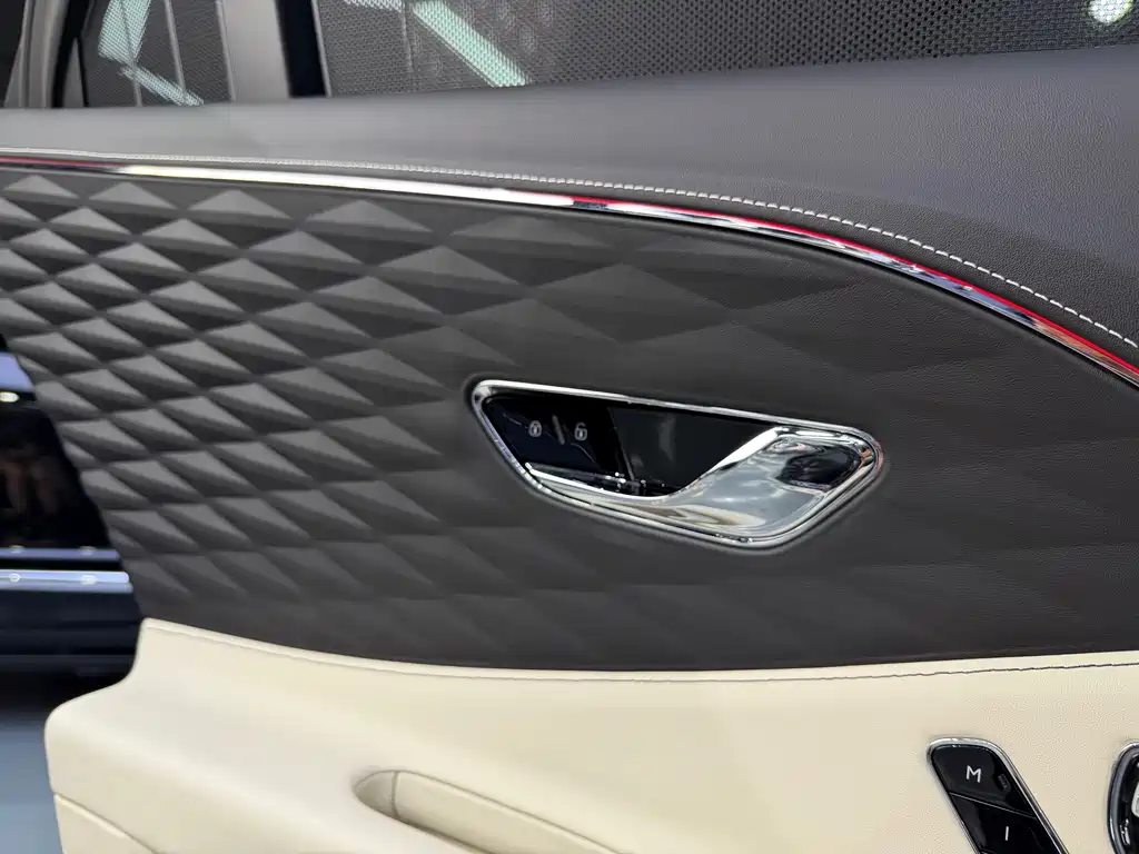 Bentley Bentley Flying Spur 2022 4.0T V8 Standard Edition 2022 - thumbnail 18