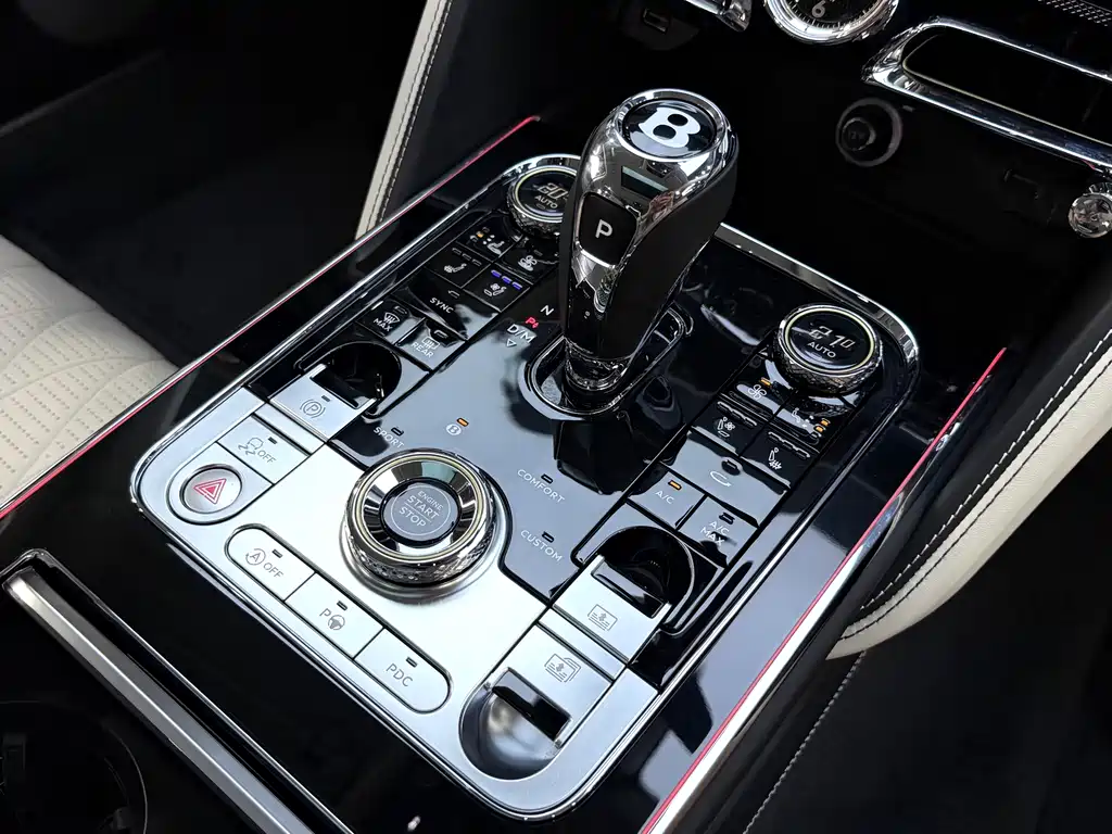 Bentley Bentley Flying Spur 2022 4.0T V8 Standard Edition 2022 - thumbnail 22