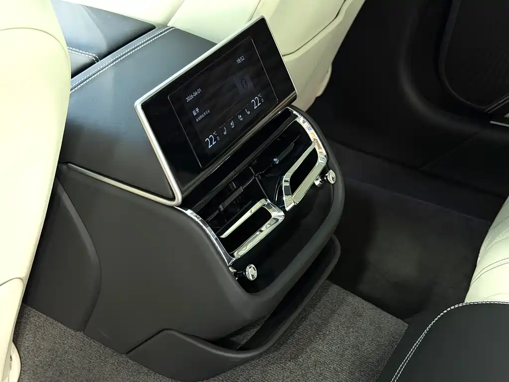 Bentley Bentley Flying Spur 2022 4.0T V8 Standard Edition 2022 - thumbnail 24