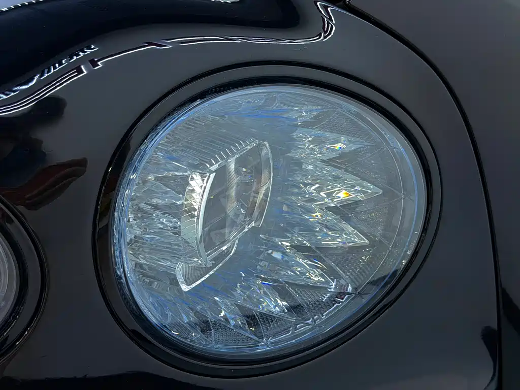 Bentley Bentley Flying Spur 2022 4.0T V8 Standard Edition 2022 - thumbnail 29