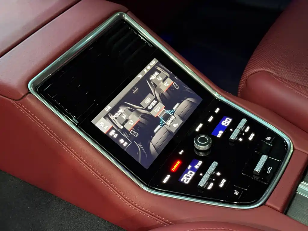 Porsche Porsche Panamera 2023 2.9T Platinum Edition 2023 - thumbnail 23