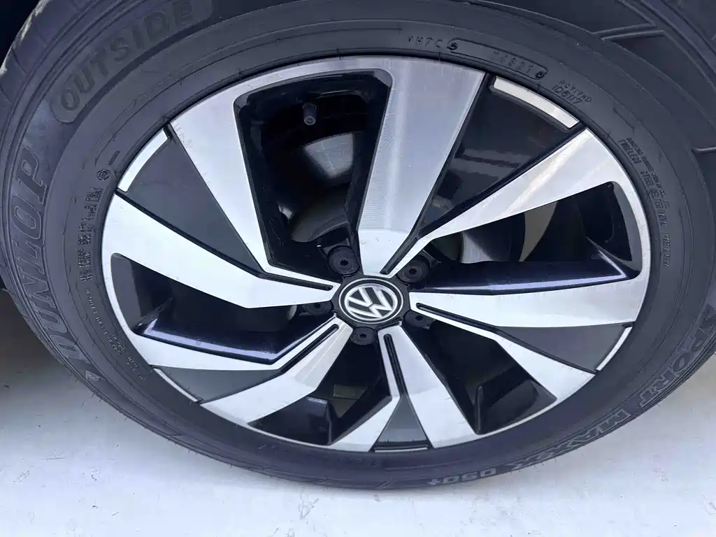 Volkswagen Tayron 2022 280TSI Two-Wheel Drive Luxury Intelligent Connectivity Edition 2022 - thumbnail 8
