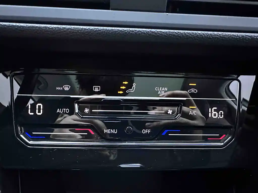 Volkswagen Tayron 2022 280TSI Two-Wheel Drive Luxury Intelligent Connectivity Edition 2022 - thumbnail 15