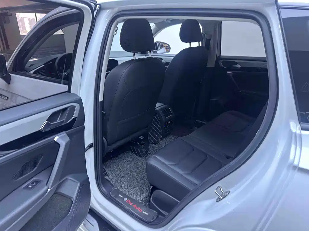 Volkswagen Tayron 2022 280TSI Two-Wheel Drive Luxury Intelligent Connectivity Edition 2022 - thumbnail 20
