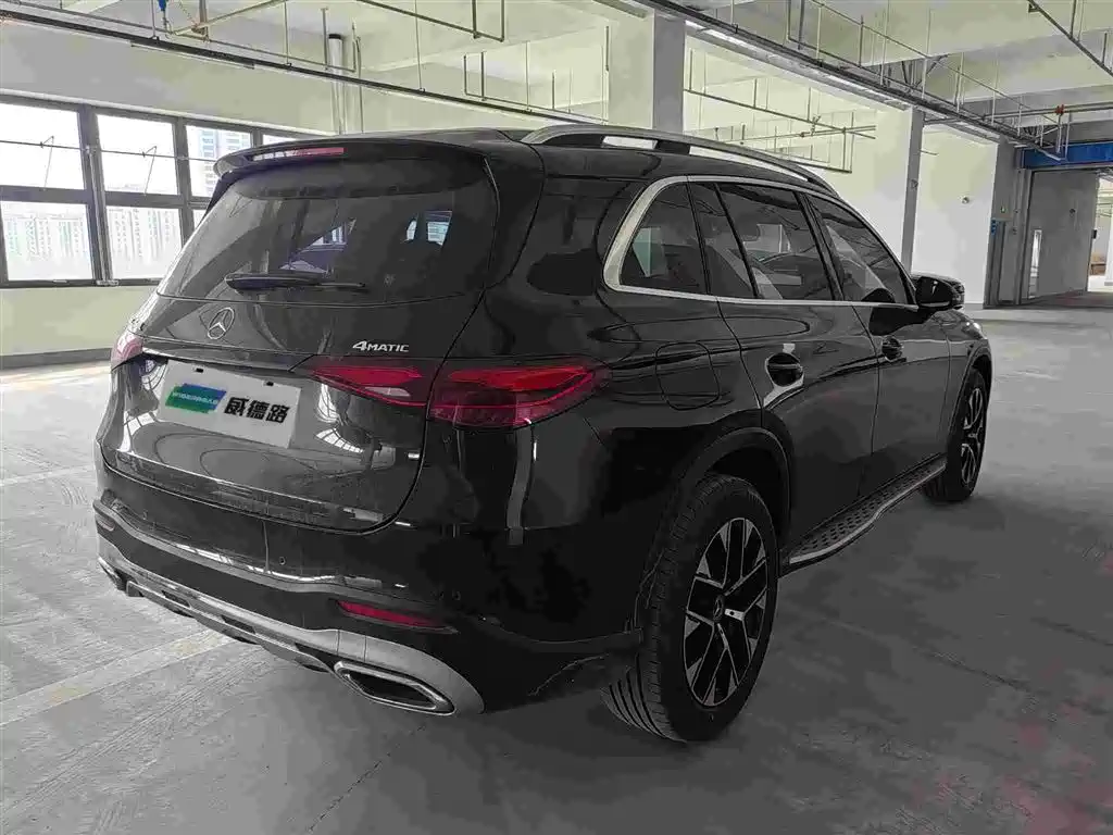 Mercedes-Benz Mercedes-Benz GLC 2023 GLC 260 L 4MATIC Sport 5-seat 2023 - thumbnail 5