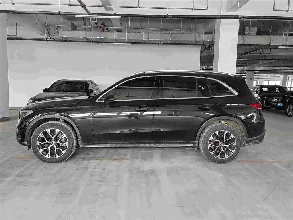 Mercedes-Benz Mercedes-Benz GLC 2023 GLC 260 L 4MATIC Sport 5-seat 2023 - thumbnail 6